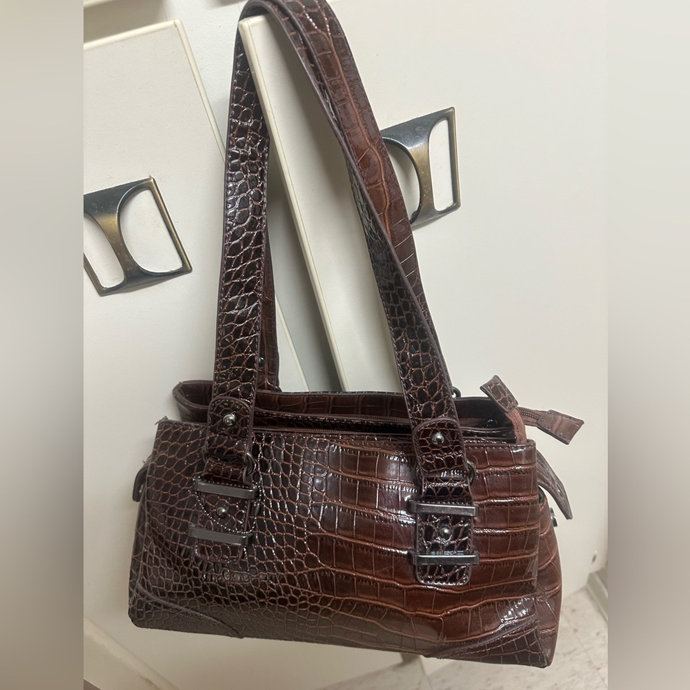 Purse - Picture 2 of 4